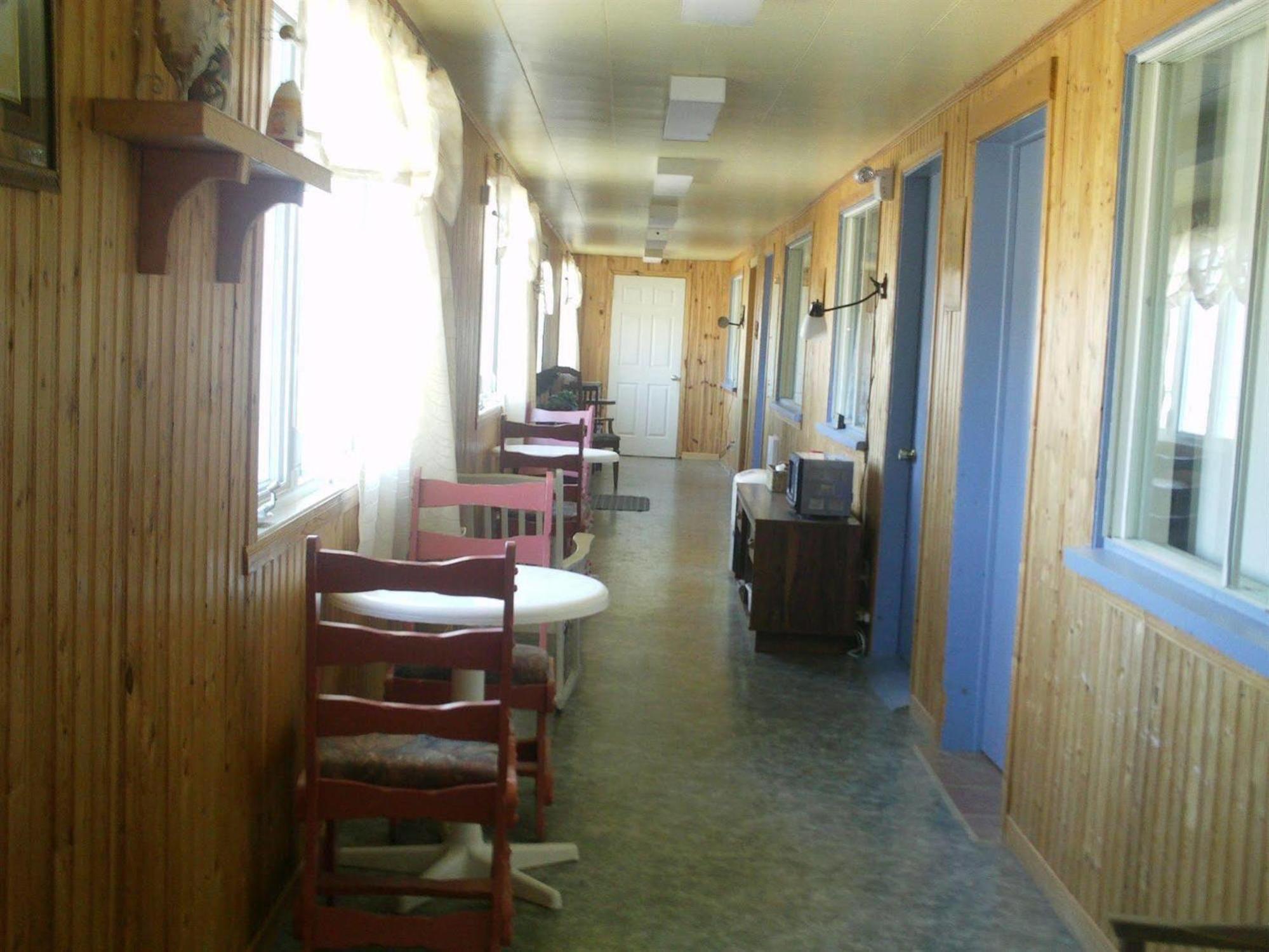Motel Leblanc Carleton-sur-Mer Exterior photo